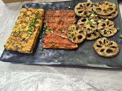 -楚小腰大排档(积玉桥店)