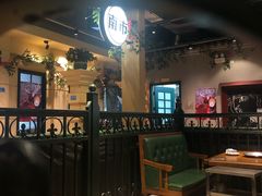 大堂-年巴羊肉铺老铜锅(梅江店)