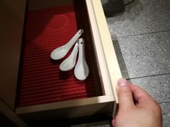 -海底捞火锅(凯德广场店)
