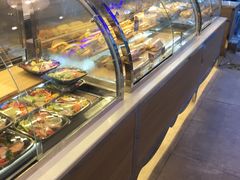 面包甜点陈列柜-巴黎贝甜(大宁国际商业广场店)