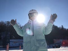 -亚布力新体委滑雪场