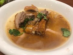 -陆川港酒楼(亭洪店)