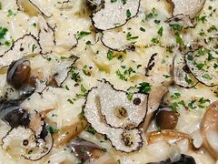 黑松露野生菌烩意大利饭-FEELINGS(亚新广场店)