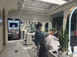-童辉造型