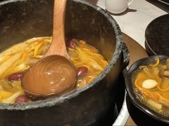 时珍至味山菌汤锅（不含肉）-芸山季·云南山珍菌火锅(人民广场来福士店)