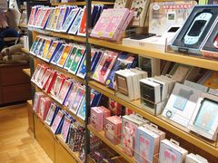 -九木杂物社(新奥购物中心店)