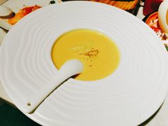 南瓜虾仁浓汤-烛影拾光·创意菜·鲜花·音乐(曲江钻石半岛店)
