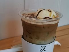 冰淇淋拿铁-灯塔咖啡馆BOOK·Coffee Shop
