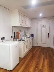 -梓爱月子中心(花都店)