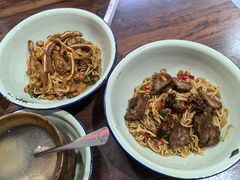 -万方圆拌粉瓦罐汤(五湖国际店)