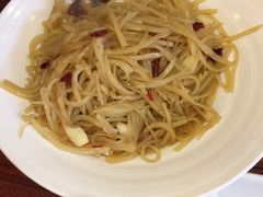 -虹泥小厨(南国花园总店)