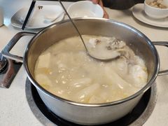 -煲王粤菜餐厅(中侨中心店)