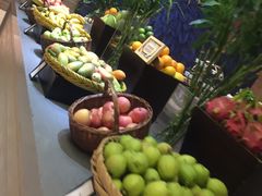 -海口绿发希尔顿酒店-田园汇自助餐·三文鱼·海鲜