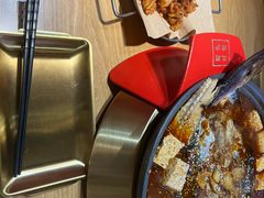 -三顾烤庐·烤鱼·烧烤·龙虾(奉贤店)