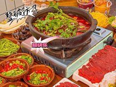 -黔有有贵州酸汤夺夺粉火锅(五味十字店)