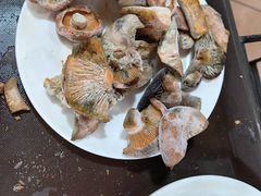 -东巴谷野生菌火锅餐厅