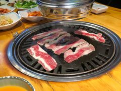 -唯成•韩国炭火烤肉 유성고기