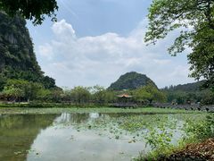 -星湖旅游景区七星岩