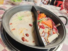 -赵美丽·重庆社区火锅·直营店(火车东站·中豪国际店)