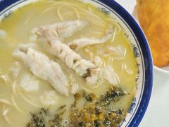 -明呈黄鱼面馆(斜土路店)