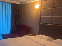 -花水湾第一村温泉大酒店