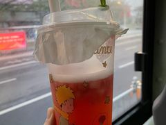 霸气小王子草莓-奈雪的茶(苏宁广场店)