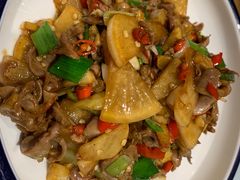 -俏湘厨•地道湘菜(建华南路店)