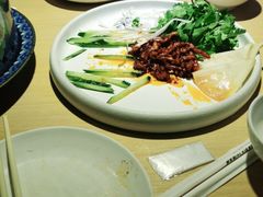 -关东小磨东北菜(上海长风大悦城店)