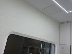 -极光口腔·矫正种植修复(锦江院区)