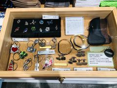 -伊东屋(本店)