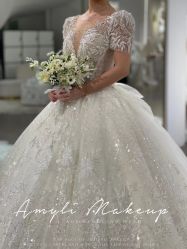 -艾米丽婚纱礼服