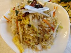 凉拌大白菜-那达慕蒙古风味酒楼