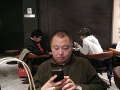 -星巴克臻选(南京金茂览秀城店)