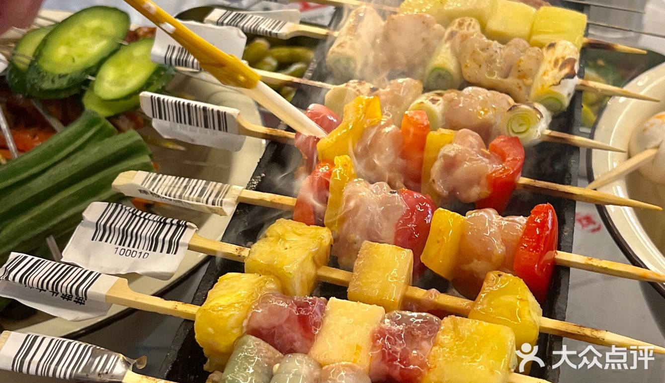光谷赶紧冲！！室内自助烧烤🥓想吃啥拿啥，也太爽了呜呜呜
