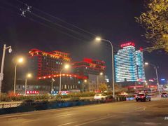 -天幕新彩云国际影城(激光巨幕店)