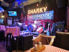 -鲨鱼美式餐厅酒吧Sharky