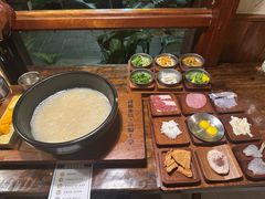 -银米·云南传统过桥米线(双廊黑金冠店)