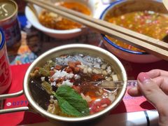 -贤合庄卤味火锅(安吉万达店)