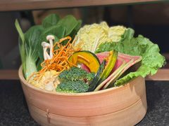 -三出山火锅(南京万象天地店)