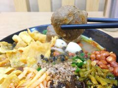 牛丸螺蛳粉-粉探营螺蛳粉(长宁龙之梦店)