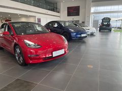 -TESLA 特斯拉(北京南四环中路特斯拉中心)