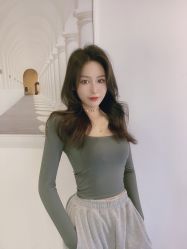 -丝语萱形象
