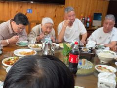 -芦茨金富饭庄·25年老字号·专做稻草鸡