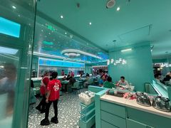-季季红火锅(柳州城中万达二店)