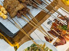 -喝丢一只鞋海鲜烧烤·海肠捞饭(东关街店)