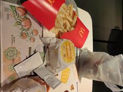 -麦当劳(东大桥店)