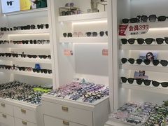 -J-Optical佳视明眼镜·蔡司视觉(青岛金茂览秀城店)