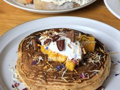热带水果煎饼叠-Egg•Allday Brunch(襄阳北路店)