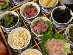-聚汇三少·龙虾·中餐厅(莫邪路新天地店)