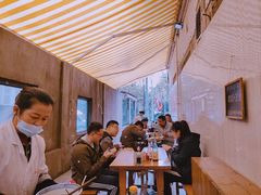 -沪西老弄堂面馆(定西路店)